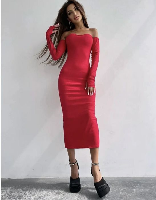 Рокля топ модел стандартен размер по модел на LBD