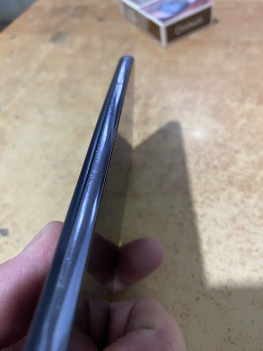 Продам samsung S21 FE