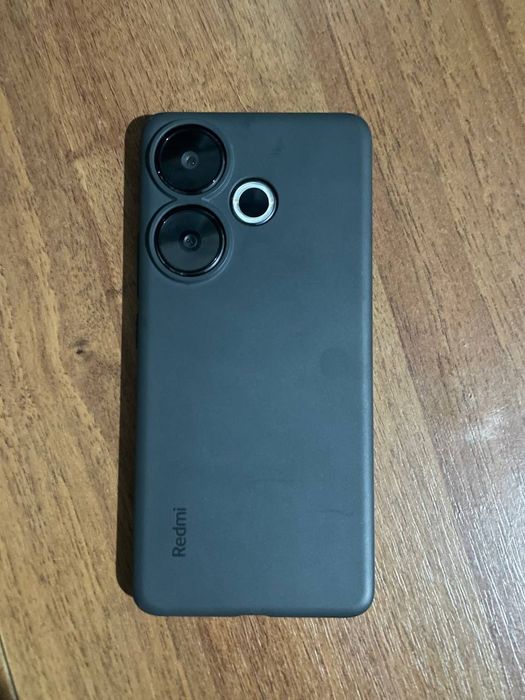 Poco f6(Redmi turbo 3)
