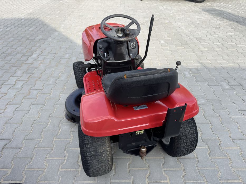 Tractor tractoras tuns iarba gazon 13 CP