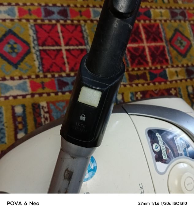 Продам рабочий пылесос