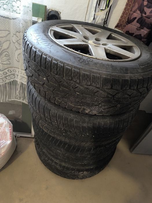 Vând Jante aliaj pe 15.