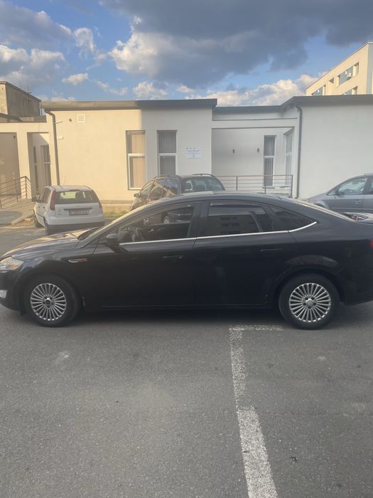 FORD Mondeo 2011 — imagine 2
