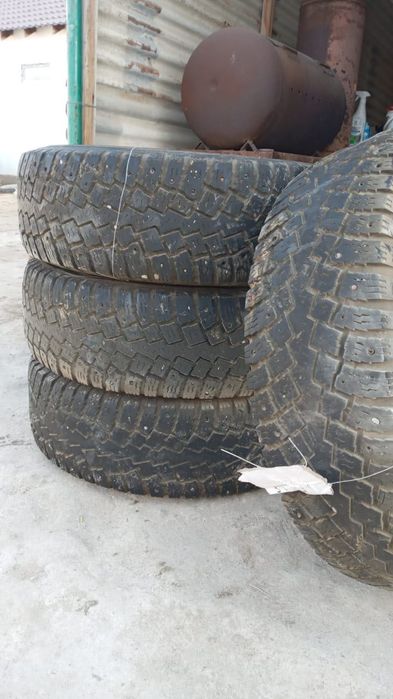 Продаётся Покрышки в отличном состоянии