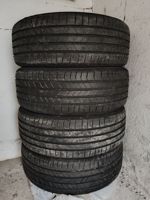 4 cauciucuri de vară Kumho 215/55 R18, ca noi