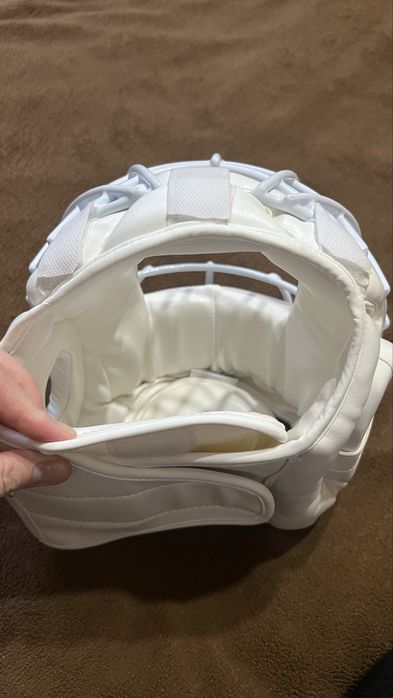 шлем для каратэ киокушинкай