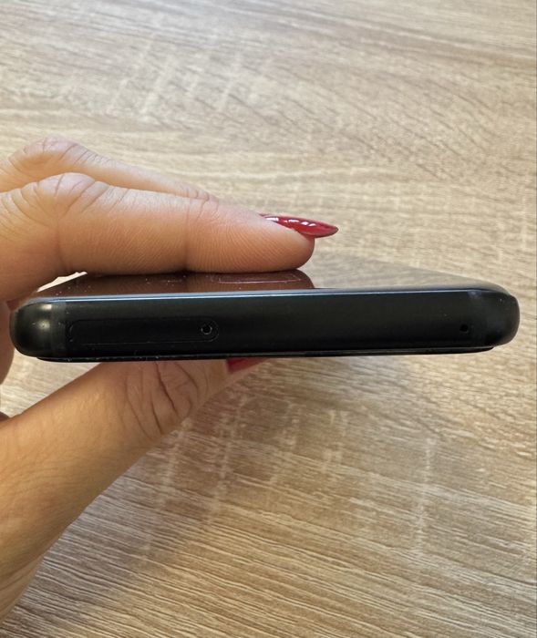 Vand Telefon Samsung Galaxy A8
