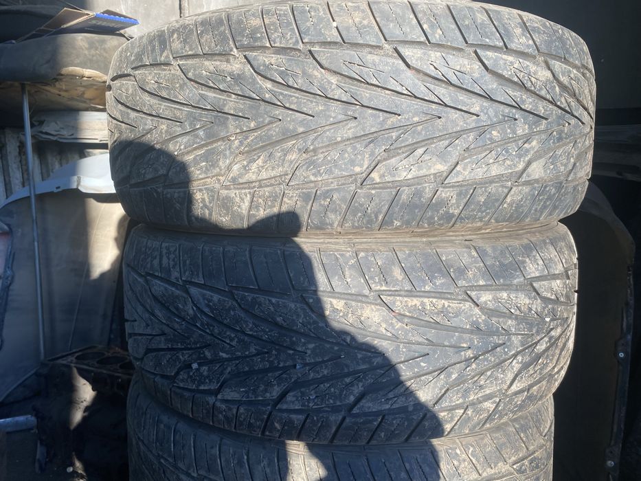 Срочно 3 балонна r19/245/55