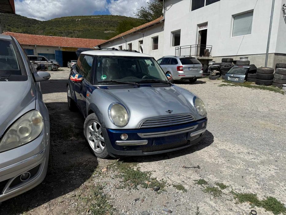 Mini Cooper One 1.6i на части