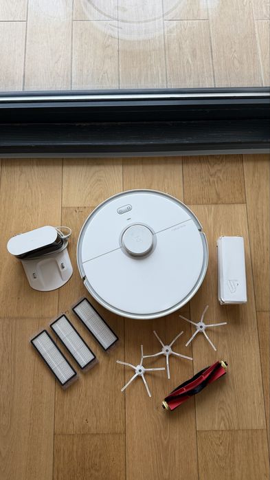 Xiaomi Roborock S5 Max + accesorii aspirator mop