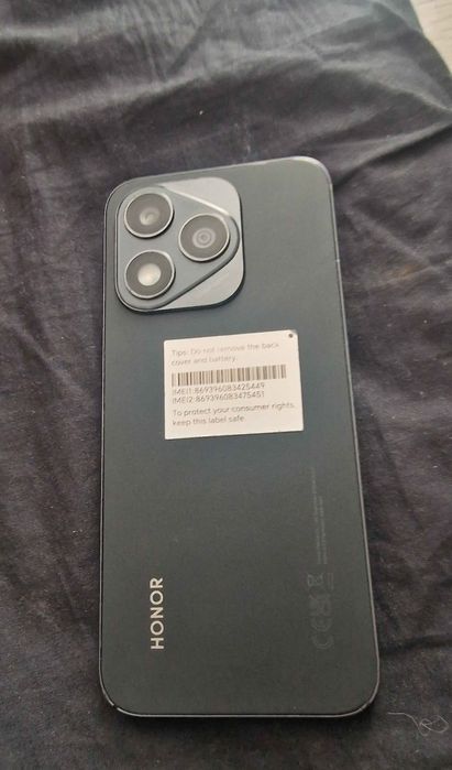 Vând schimb HONOR_400 lite
