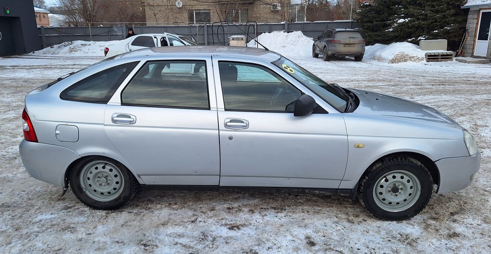 Продаю ваз приора