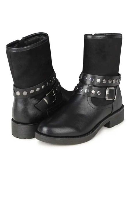 Новые ботинки  демисезон 39 размер