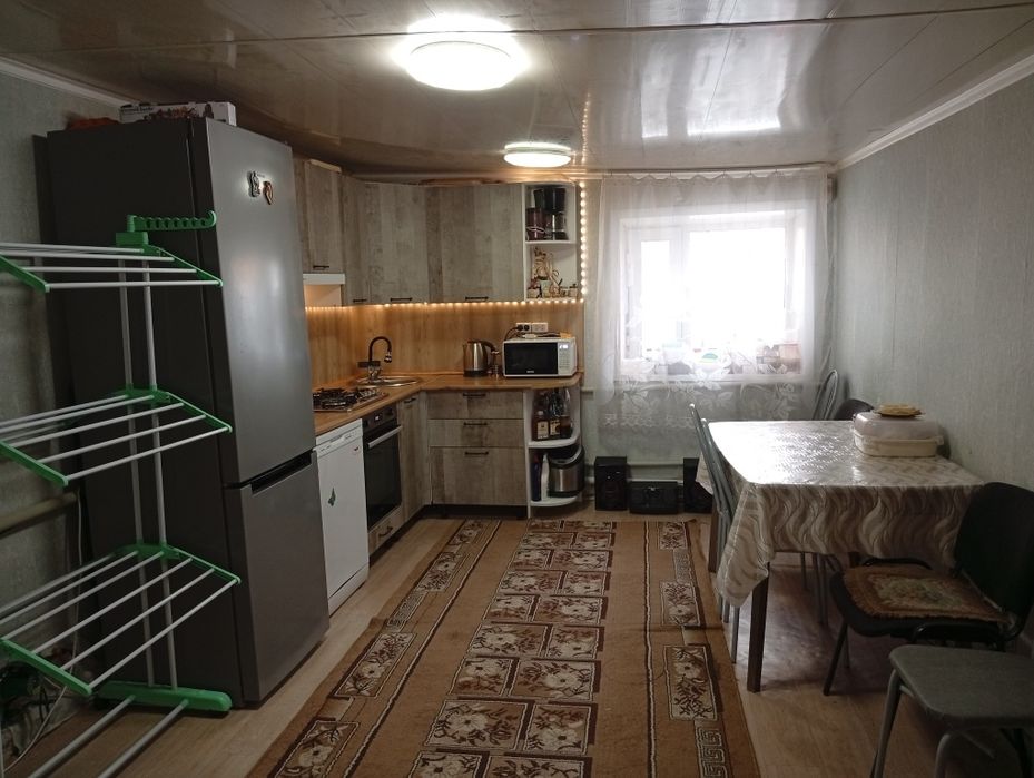 Продам теплый дом.полностью мебелирован.