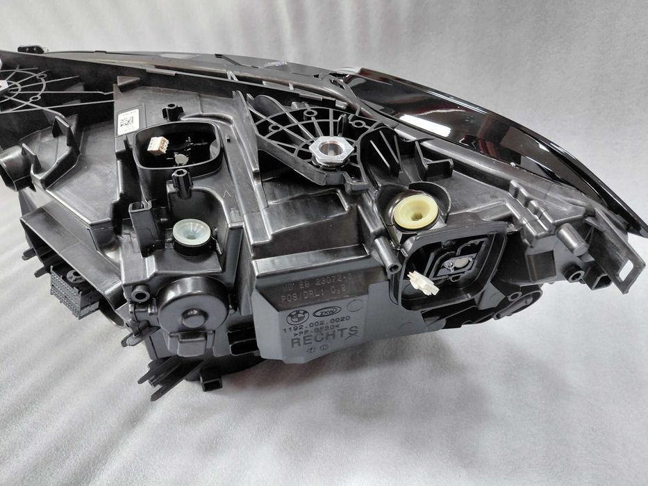 9851036 Нов десен LED фар 4 G22 G23 G26 M4 G82 G83