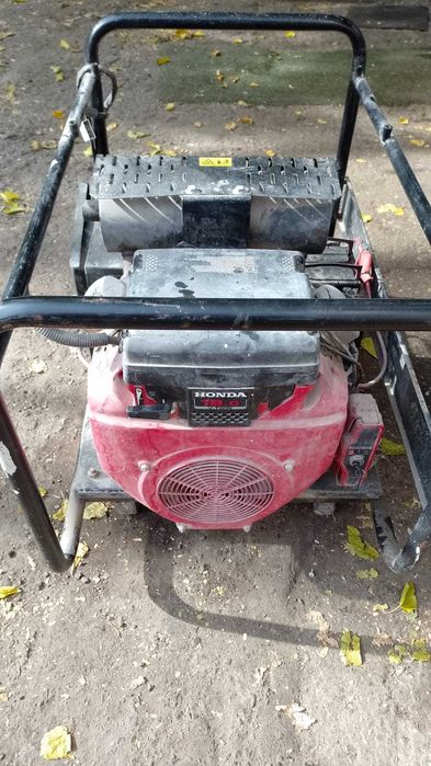 servicii specializate - reparatii generatoare expozitii