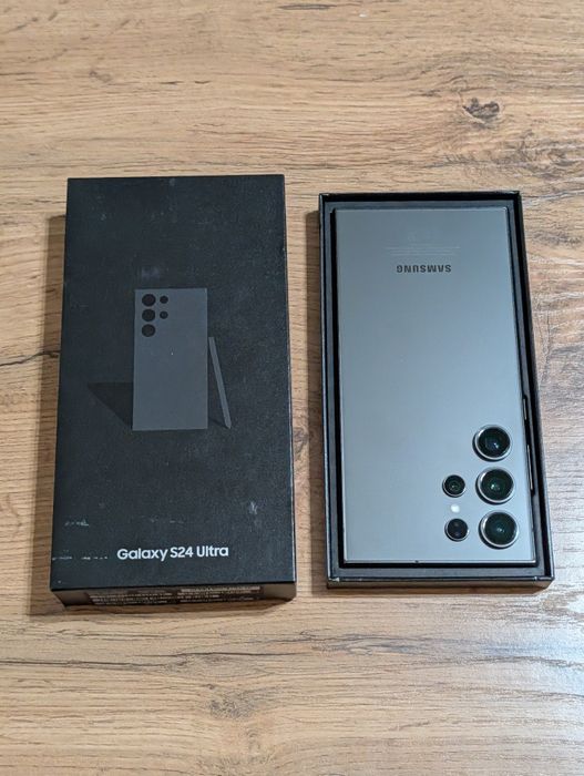 Samsung S24 Ultra 256 gb Ram 12 5G