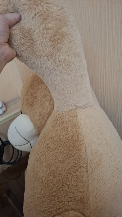 Медведь плюшевый