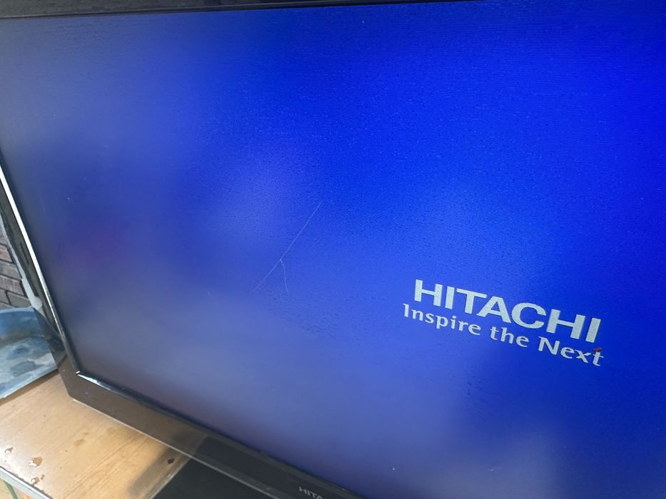 Продам телевизрэор Hitachi