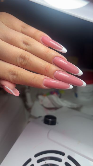 Unghii cu gel Cosmina