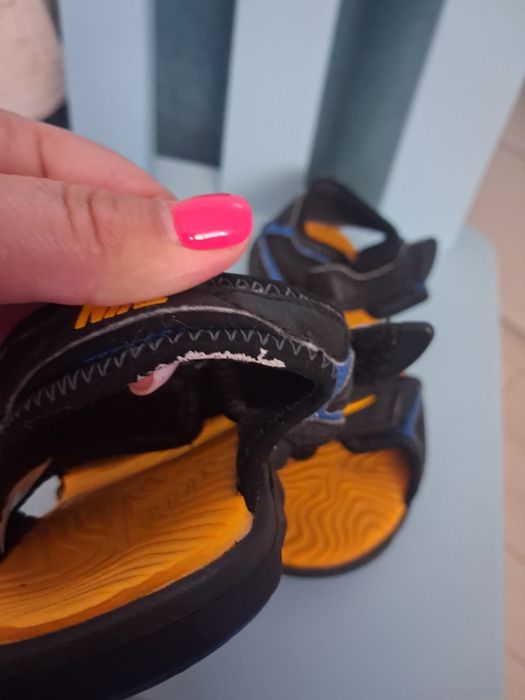 Сандали Nike Jordan, Adidas и маратонки