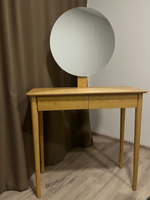 Тоалетка Jysk в перфектно състояние