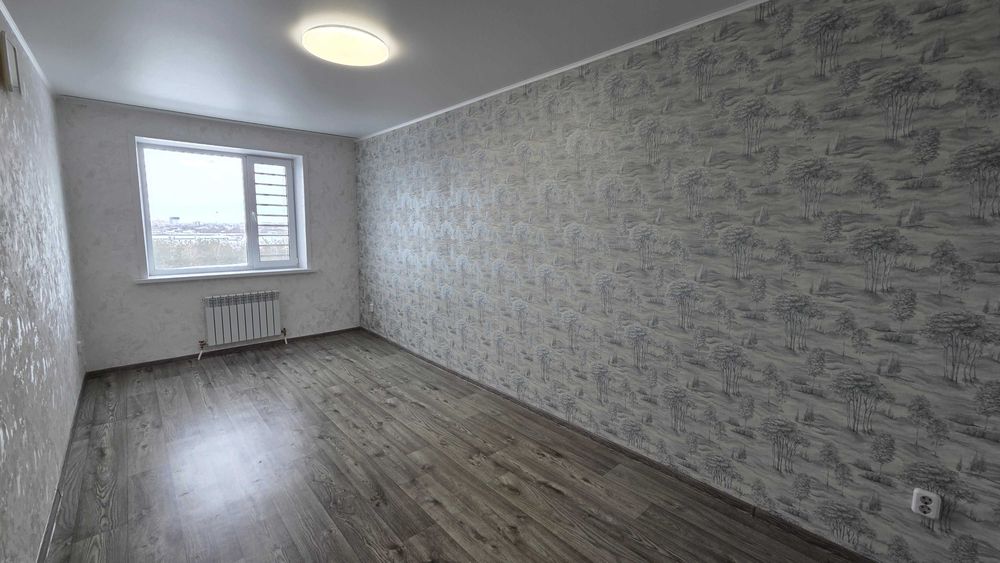 Продам 2-комнатную в мкрн.Аэропорт