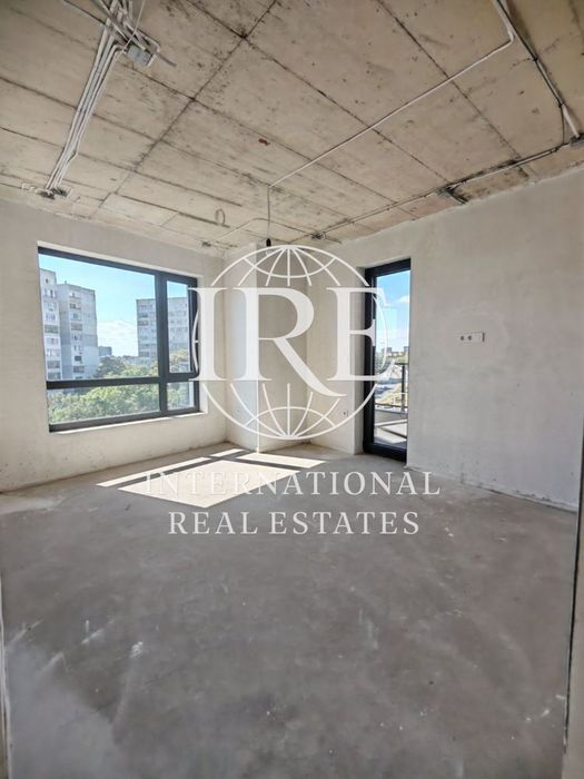 Продава се Четиристаен апартамент в Варна, Чайка - 120 кв.м за 2492 €/кв.м - Снимка #10