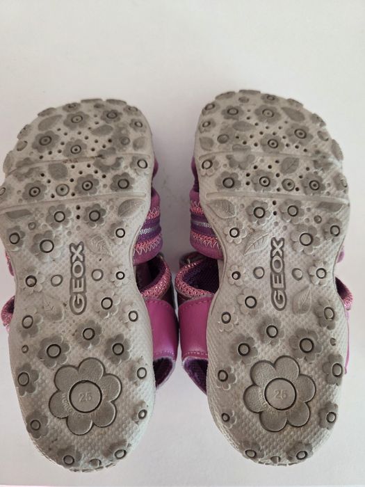 Sandalute Geox 25