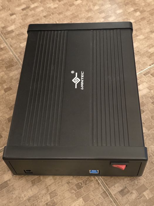 Unitate optica Bluray writer ASUS in carcasa Vantec NexStar DX2