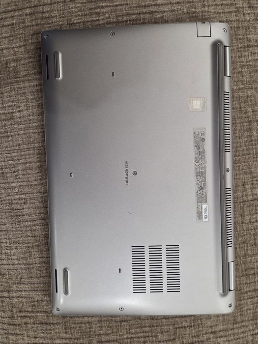 Dell Latitude 5520