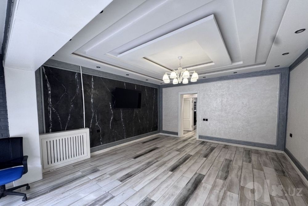 Айбек метро Сдаётся офис 4 Комнаты 110м2