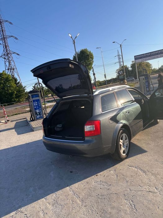 Vând Audi a4 manual