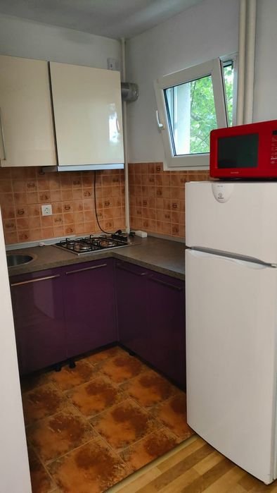 Garsoniera de închiriat sector 3