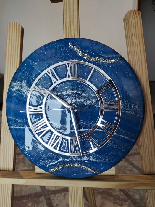 Настенные интерьерные часы