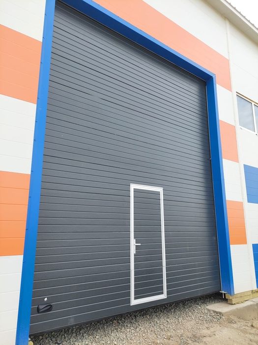 Көлікжайға арналған секциялық қақпа!