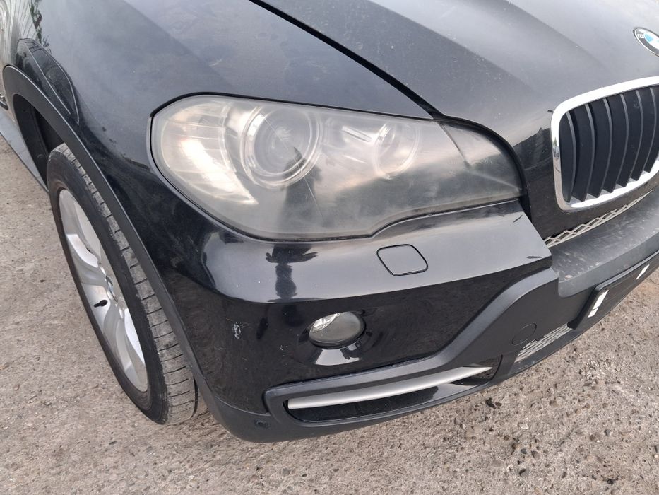 Aripa dreapta fata BMW x5 e70 2010