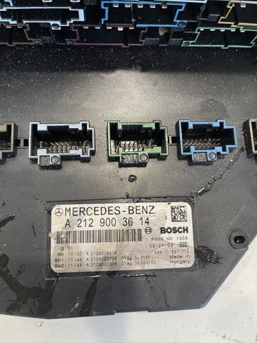 Кутия с предпазители SAM модул за Mercedes W212 2.2 CDI (2012) A2129003614