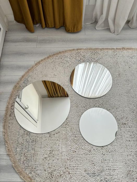 Продам зеркала разных размеров!