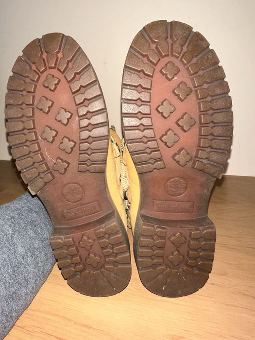 Дамски зимни обувки Timberland 650