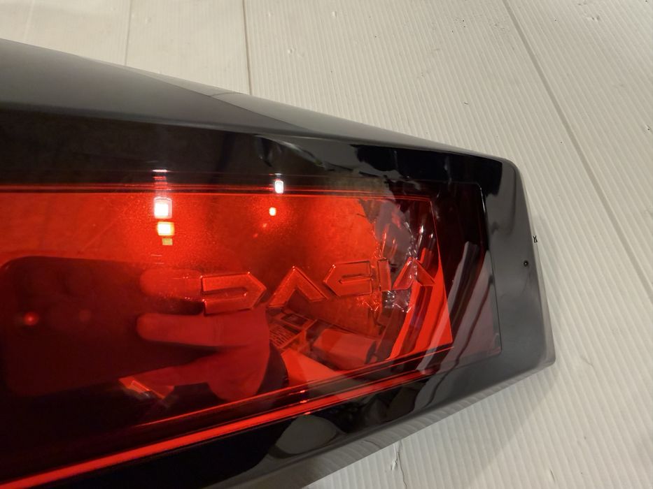 Stop stânga și dreapta Dacia Duster 3 2024/2026 265559174R/265505416R