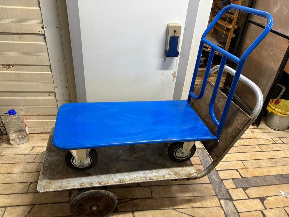 Продам тележки на колесах