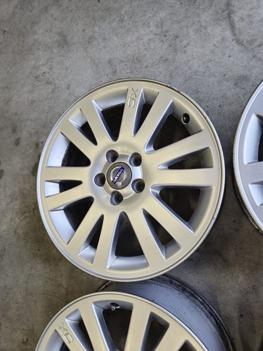 Jante Volvo XC90 R17 originale [ 5x108]