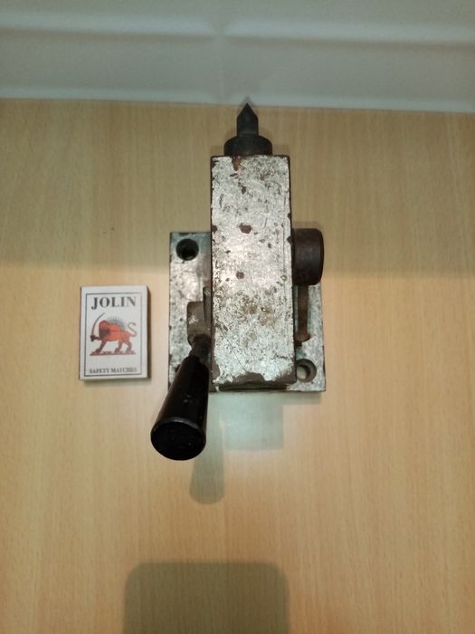 Запчасть на токарный станок!