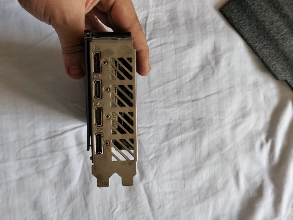 Placă video Gigabyte GeForce RTX 4060 EAGLE OC 8GB