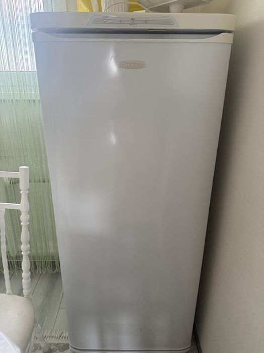 Продам морозильник Бирюса