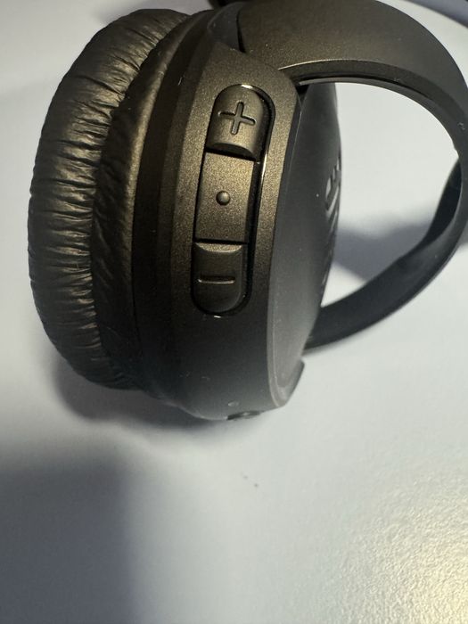 Căsti wireless JBL TUNE 520 BT