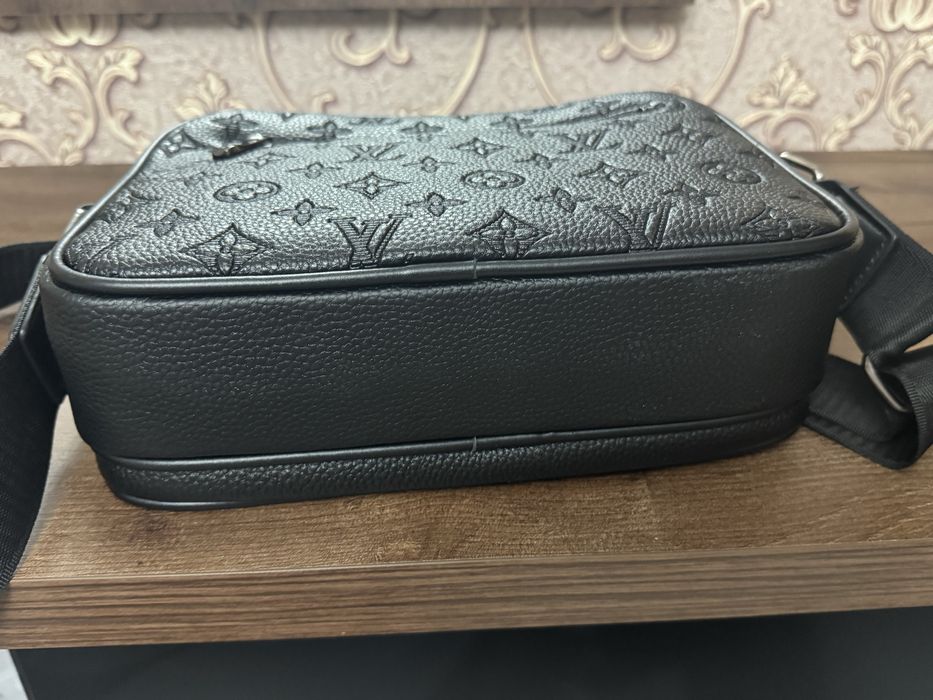 Барсетка Louis Vuitton