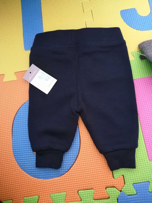 Нови бебешки дълги панталони от 0-3м. 62 см. и бебешки панталони 68 см