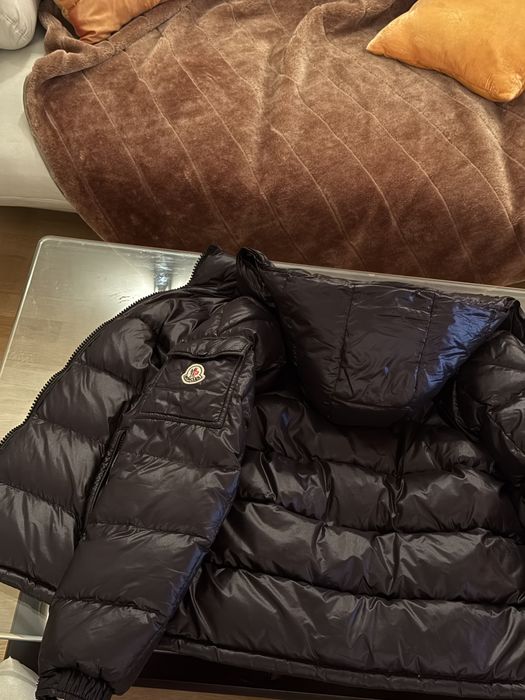 Moncler яке S размер